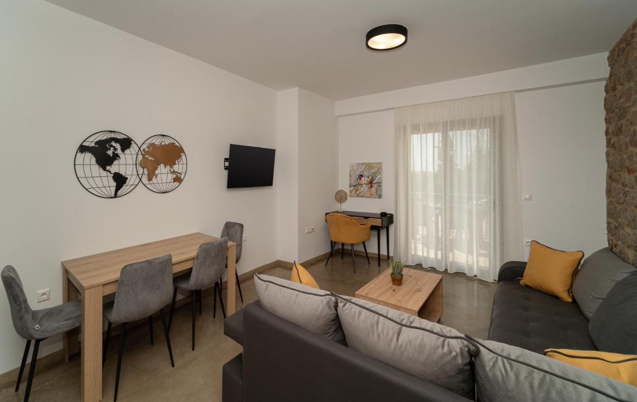 Lithos Hotel