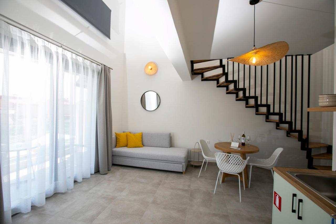 Aparthotel Arodo Nea Iraklitsa