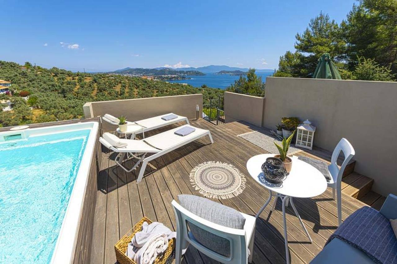 Apartment 2br White Gea With Private Pool No01 *