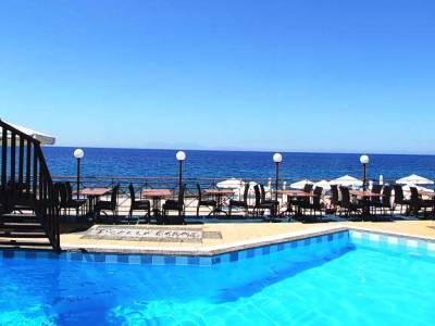 Pebble Aparthotel 2*
