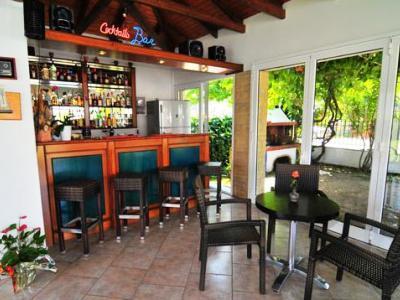 Antigone Aparthotel 2*