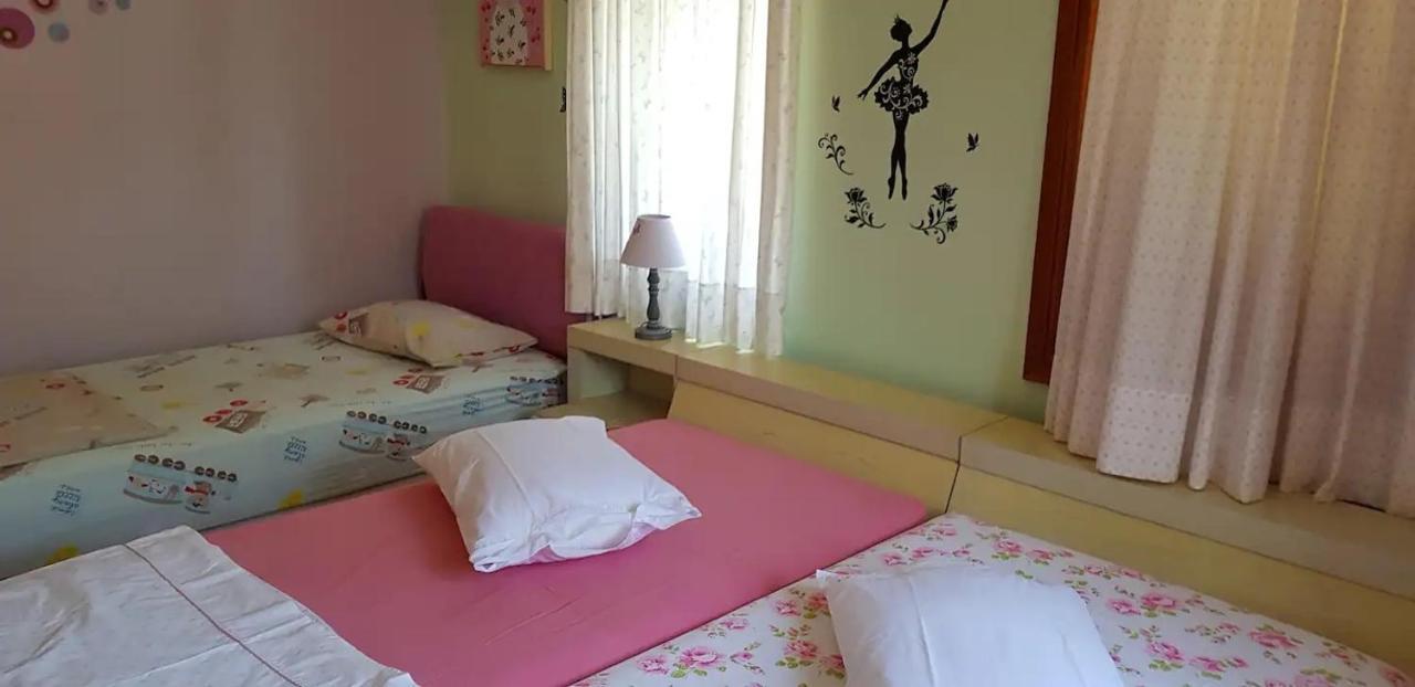 Resort A Beautiful Sea-side Penthouse Almiropotamos