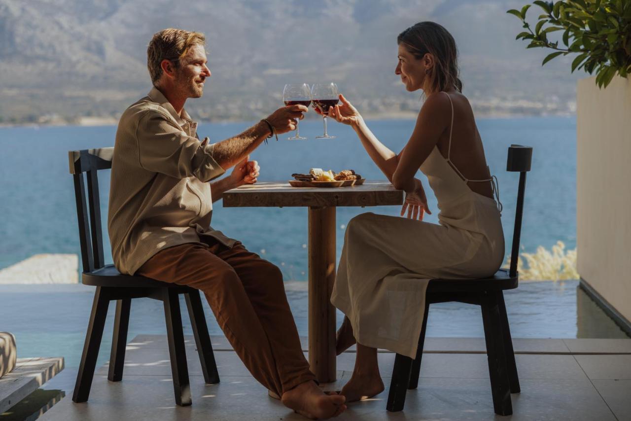 Amethyst Selene Couple's Hideaway Hotel Palairos