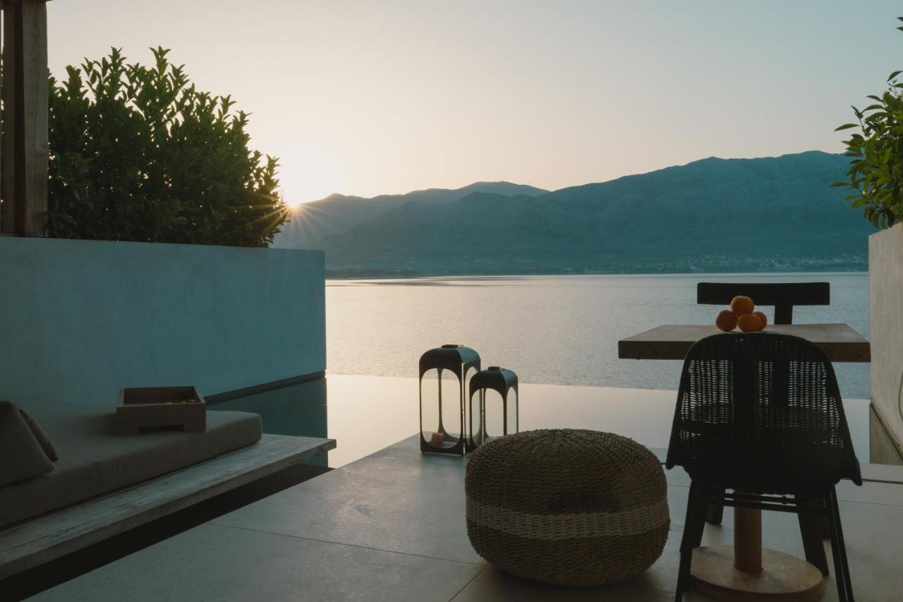Amethyst Selene Couple's Hideaway Palairos