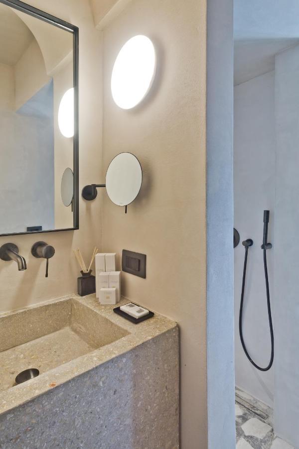 Almi Luxury Hotel *