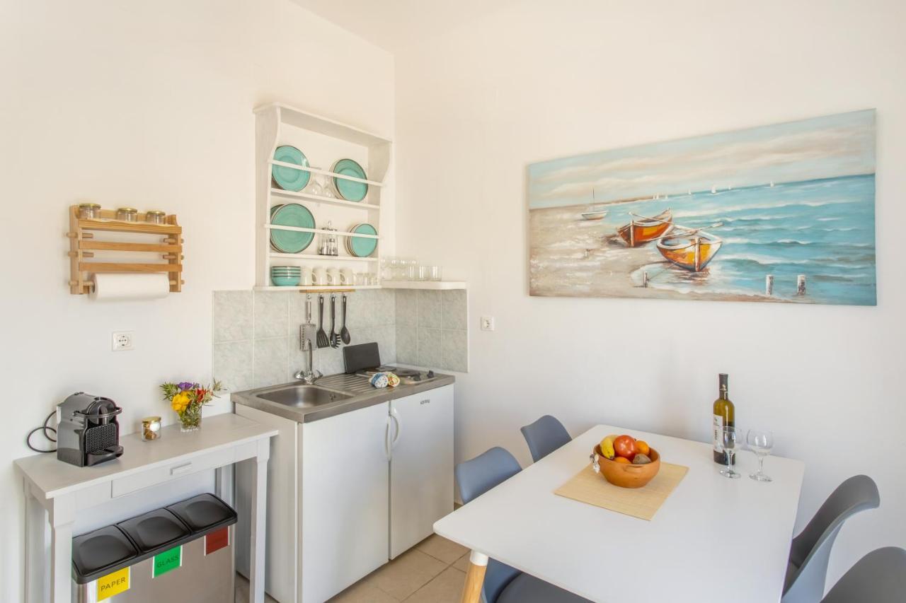 Hotel Yialos *