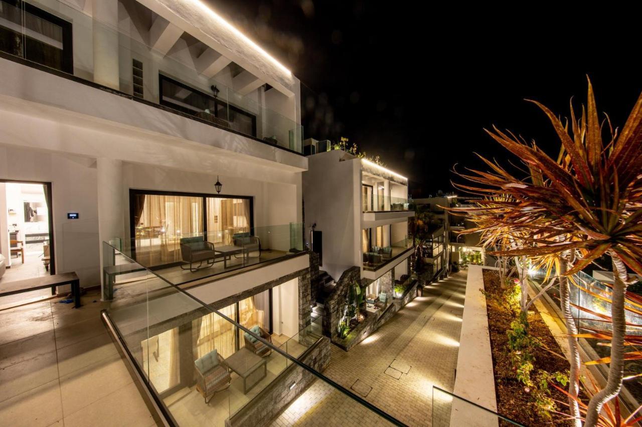 Walk Luxury Aparthotel *