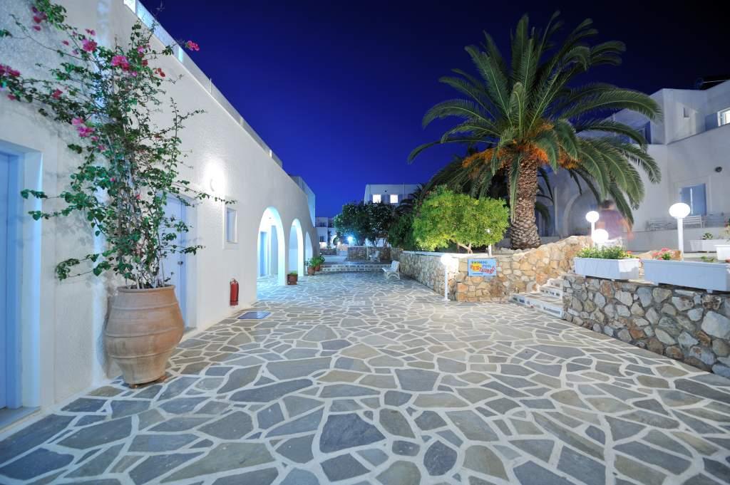 Narges Hotel 4*