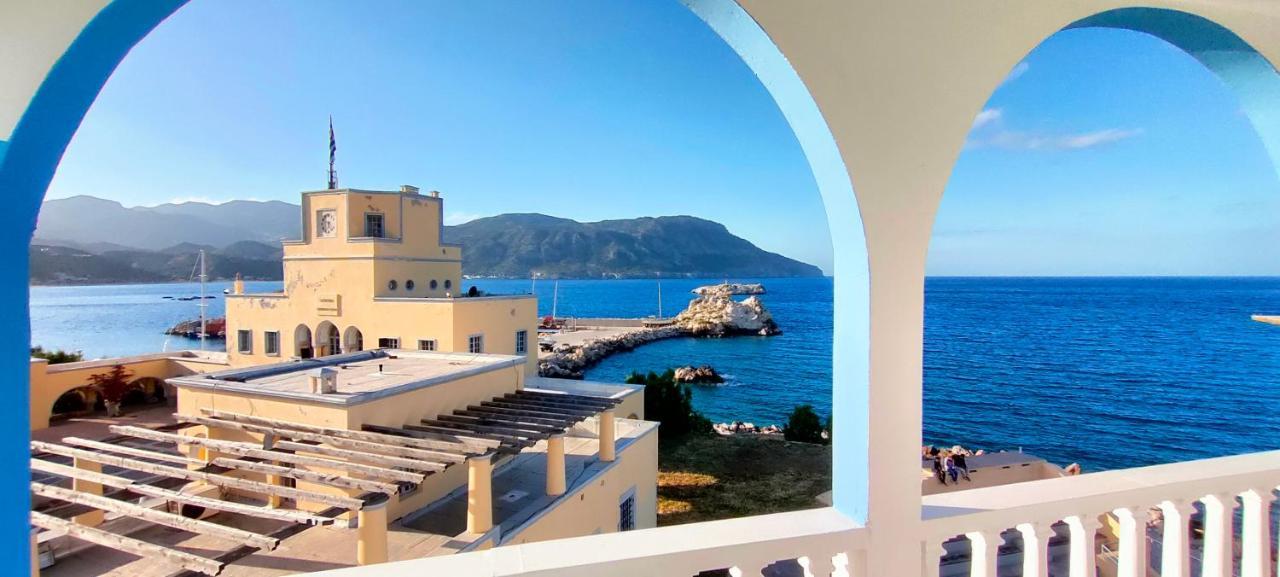 P I G A D I A B A Y Karpathos Town (Pigadia)