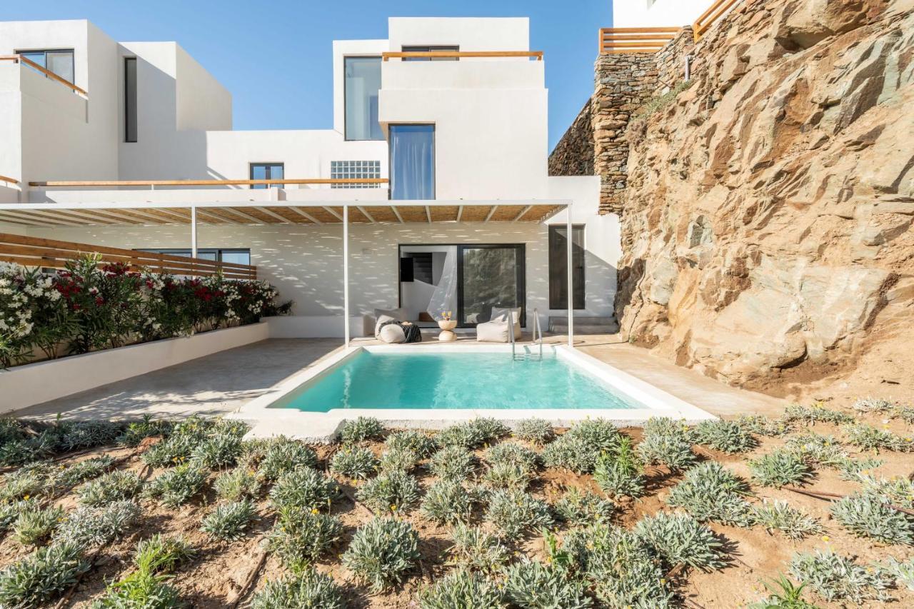 Aura Tinos Aparthotel Agios Romanos
