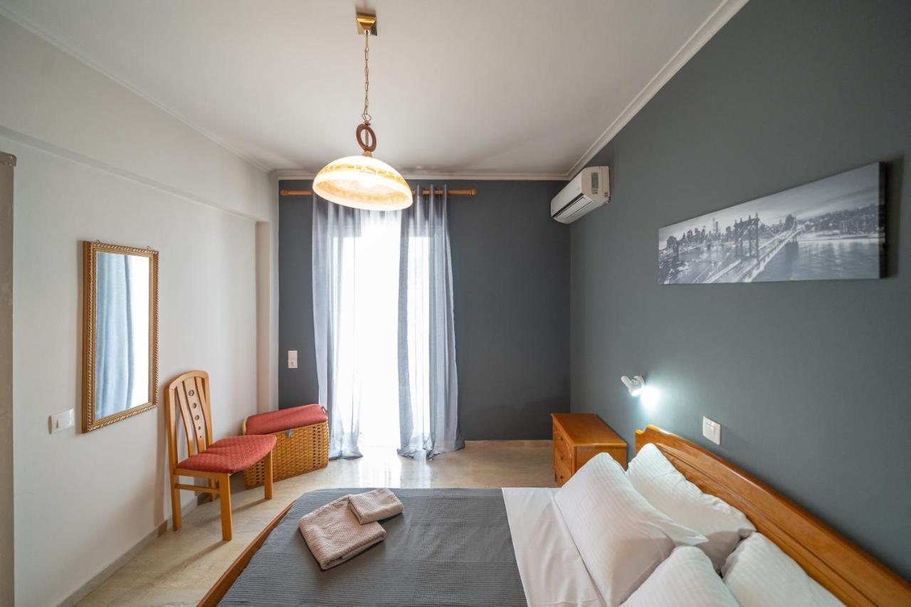 Your By The Sea For 3 In Xylokastro