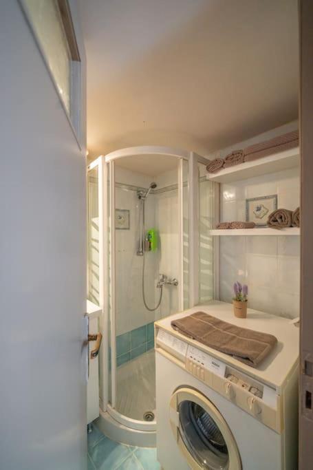 Your By The Sea For 3 In Apartment *