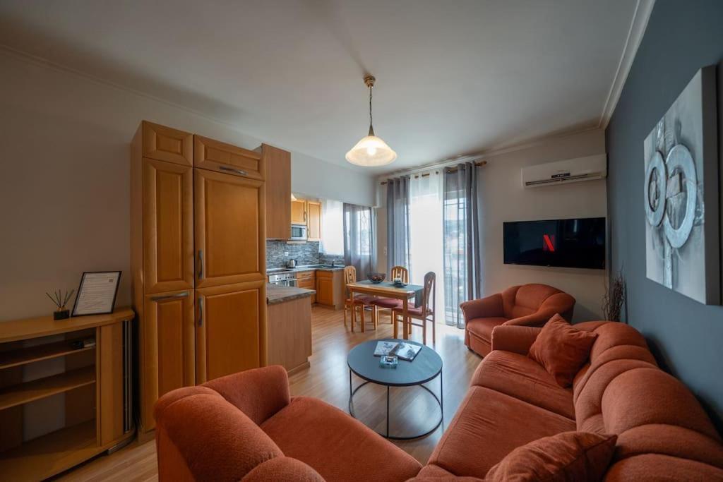 Apartment Your By The Sea For 3 In *