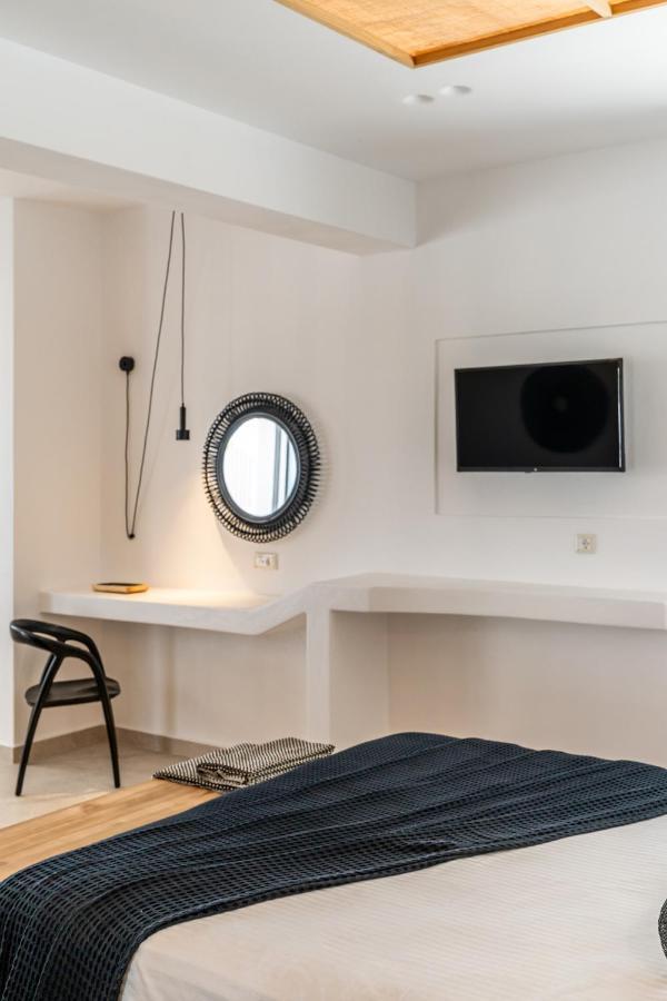 Arotron Santorini Bed & Breakfast *