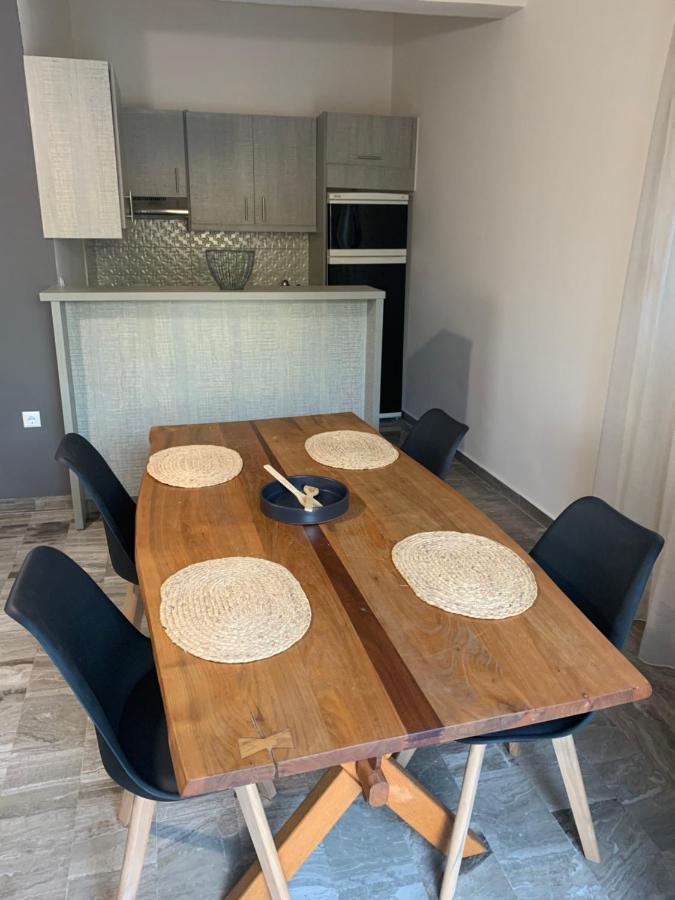 Eucalyptοs House Apartment