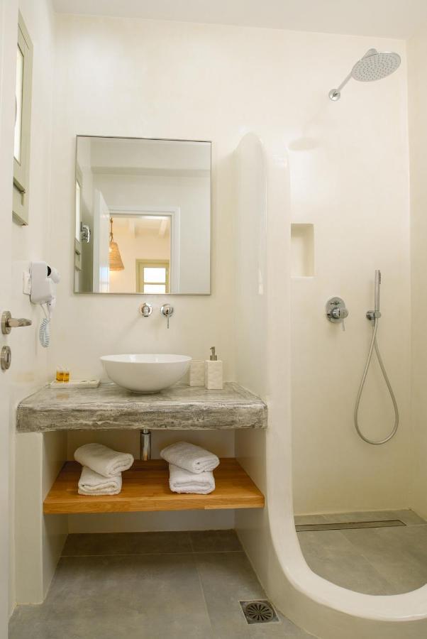 Erisimo Aparthotel