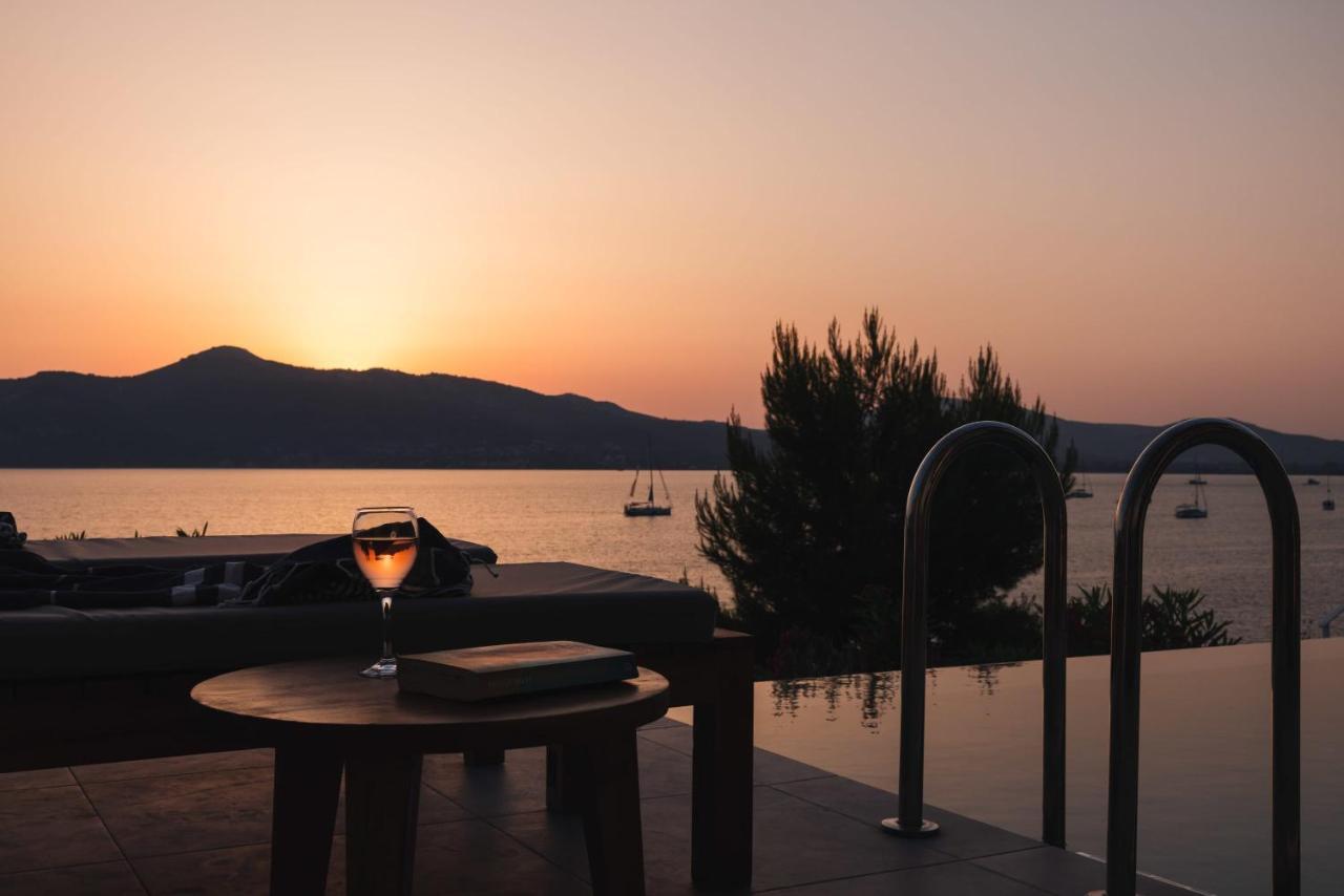 Mare Incredible 3 Bed Private Pool * Palairos