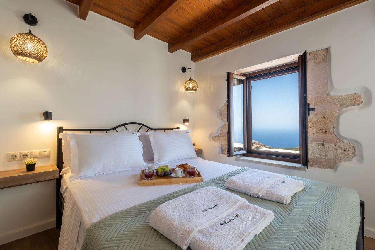 Historic Kassiopi With Panoramic Sea View Villa Kefalas