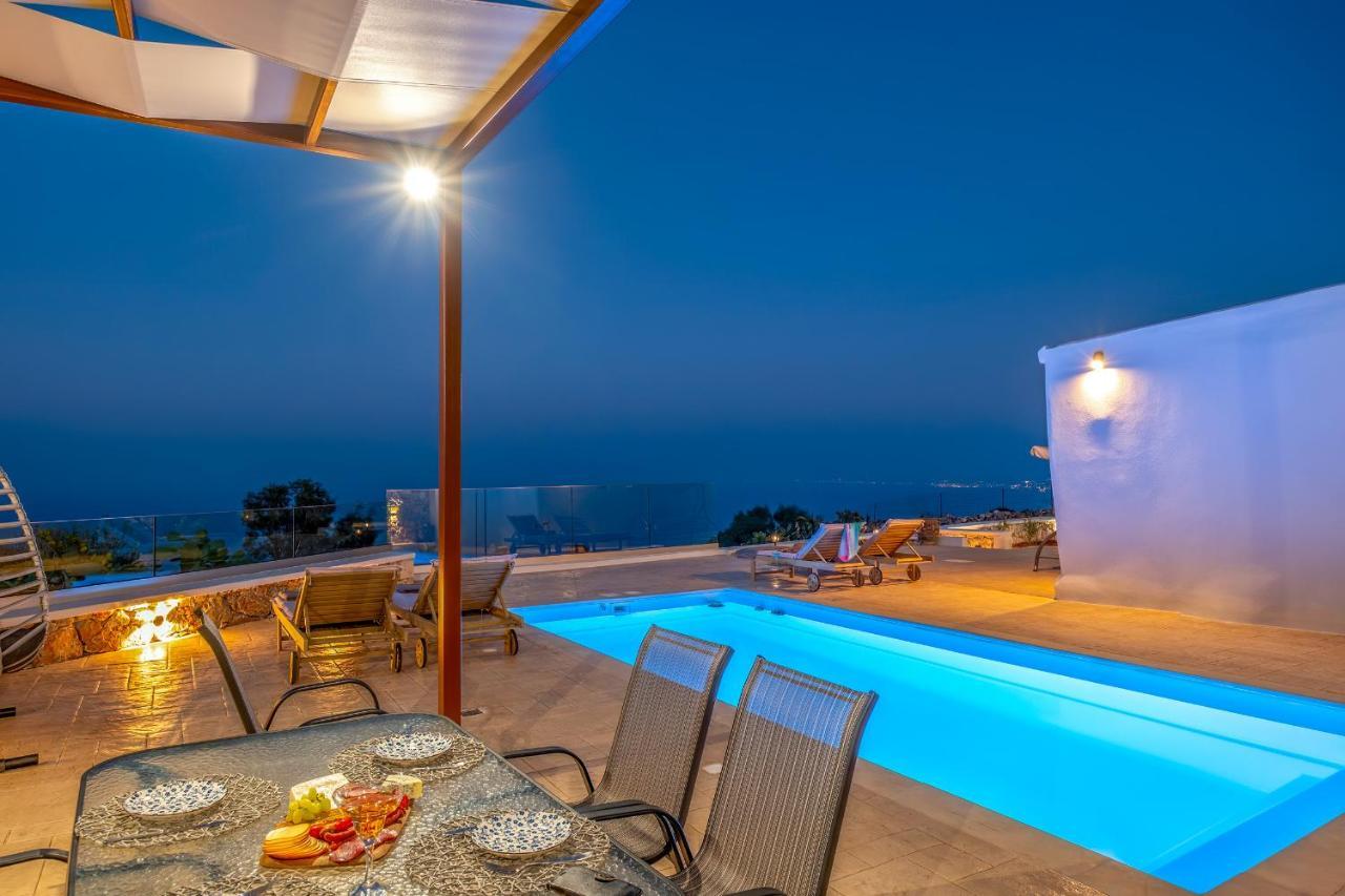 Villa Historic Kassiopi With Panoramic Sea View *