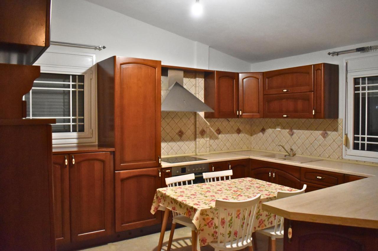 Babis House Apartment *