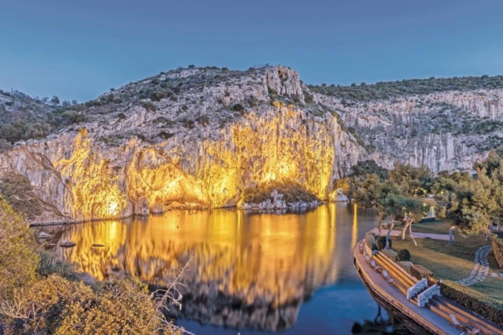 View In The Bay! * Athens