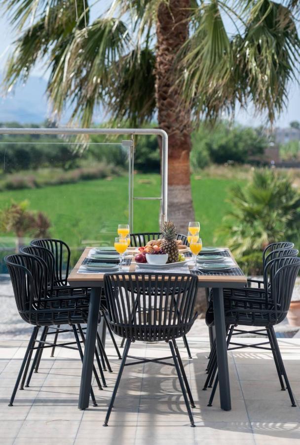 Santo Villa, A Riveting Group Sanctuary!