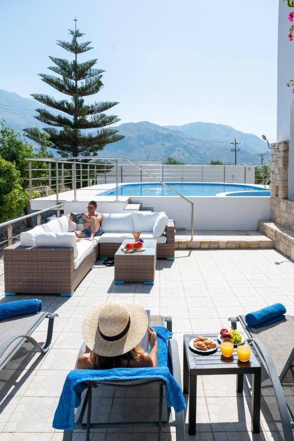 Santo Villa, A Riveting Group Sanctuary!