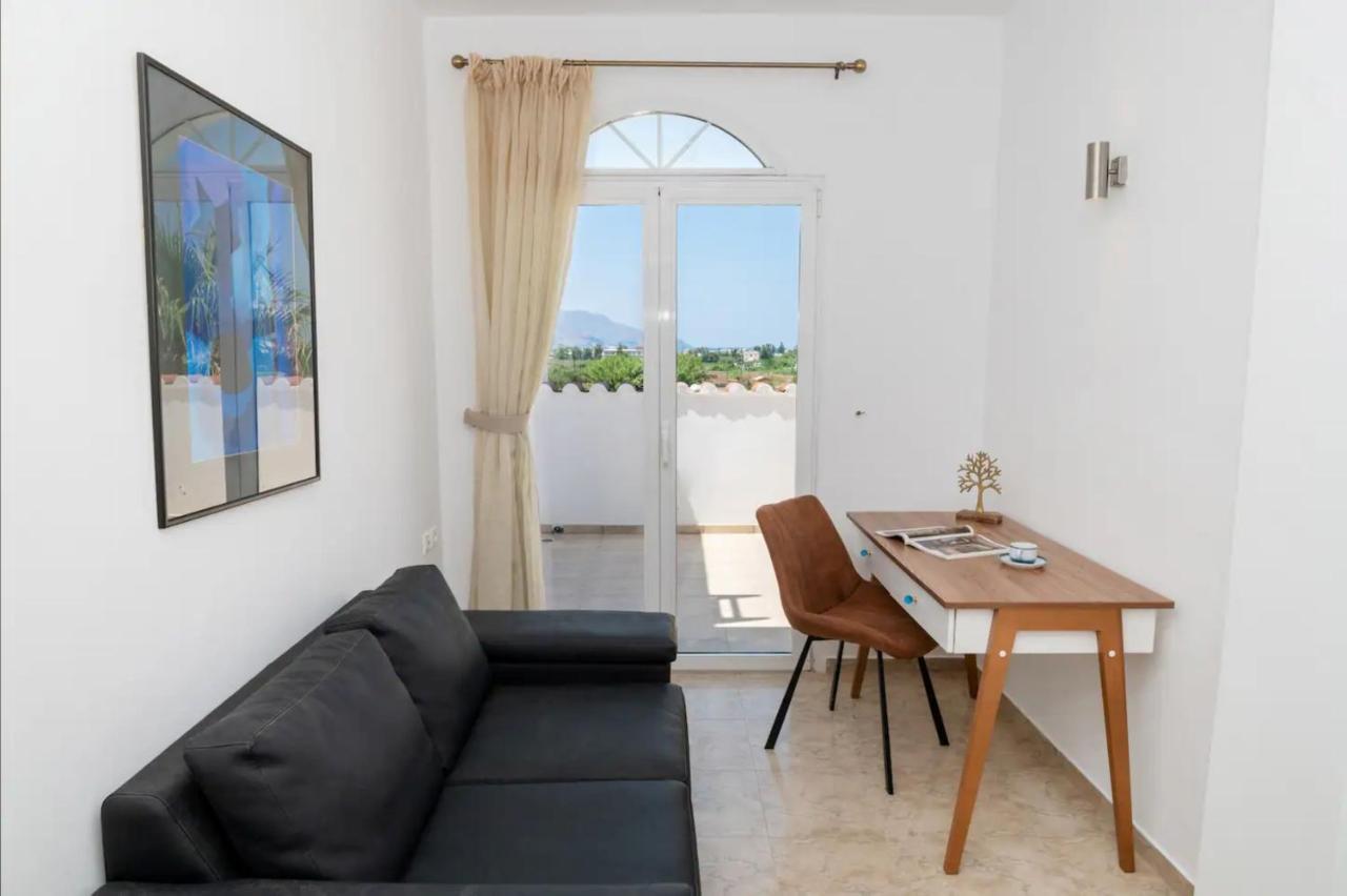 Santo Villa, A Riveting Group Sanctuary! *