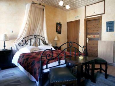Alexandros Guest house 4*