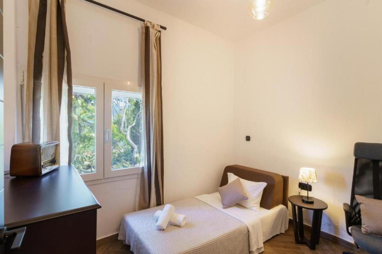 Villa Blu: Beachfront With Amazing View