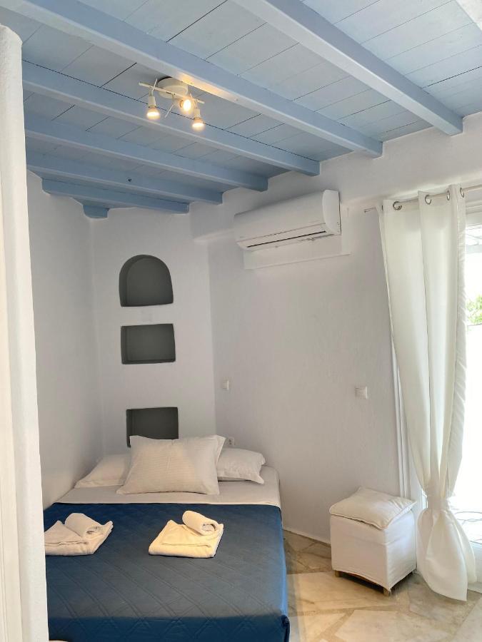 Petrinaki Mykonos Town