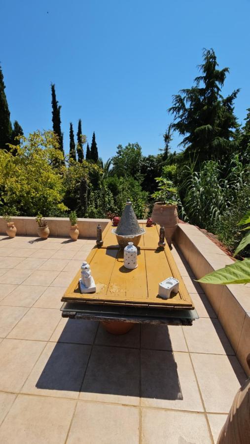 & Gardens 2-bed In Sevasti