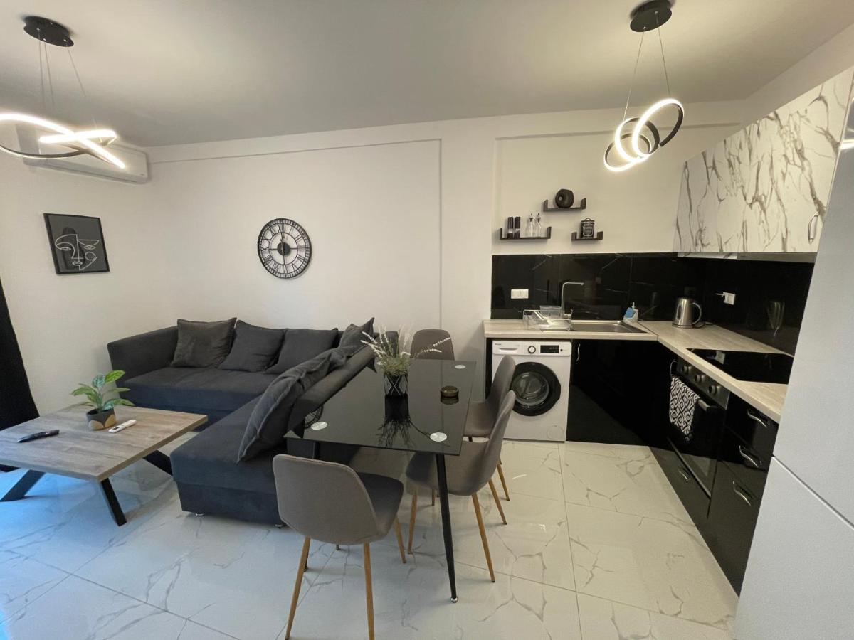 Cc Apartment *