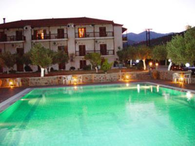 Porto Lourba Hotel