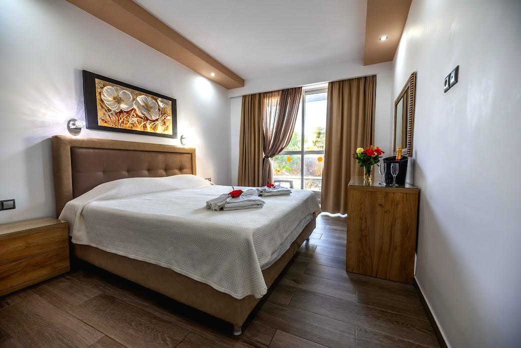 Sunshine Hotel