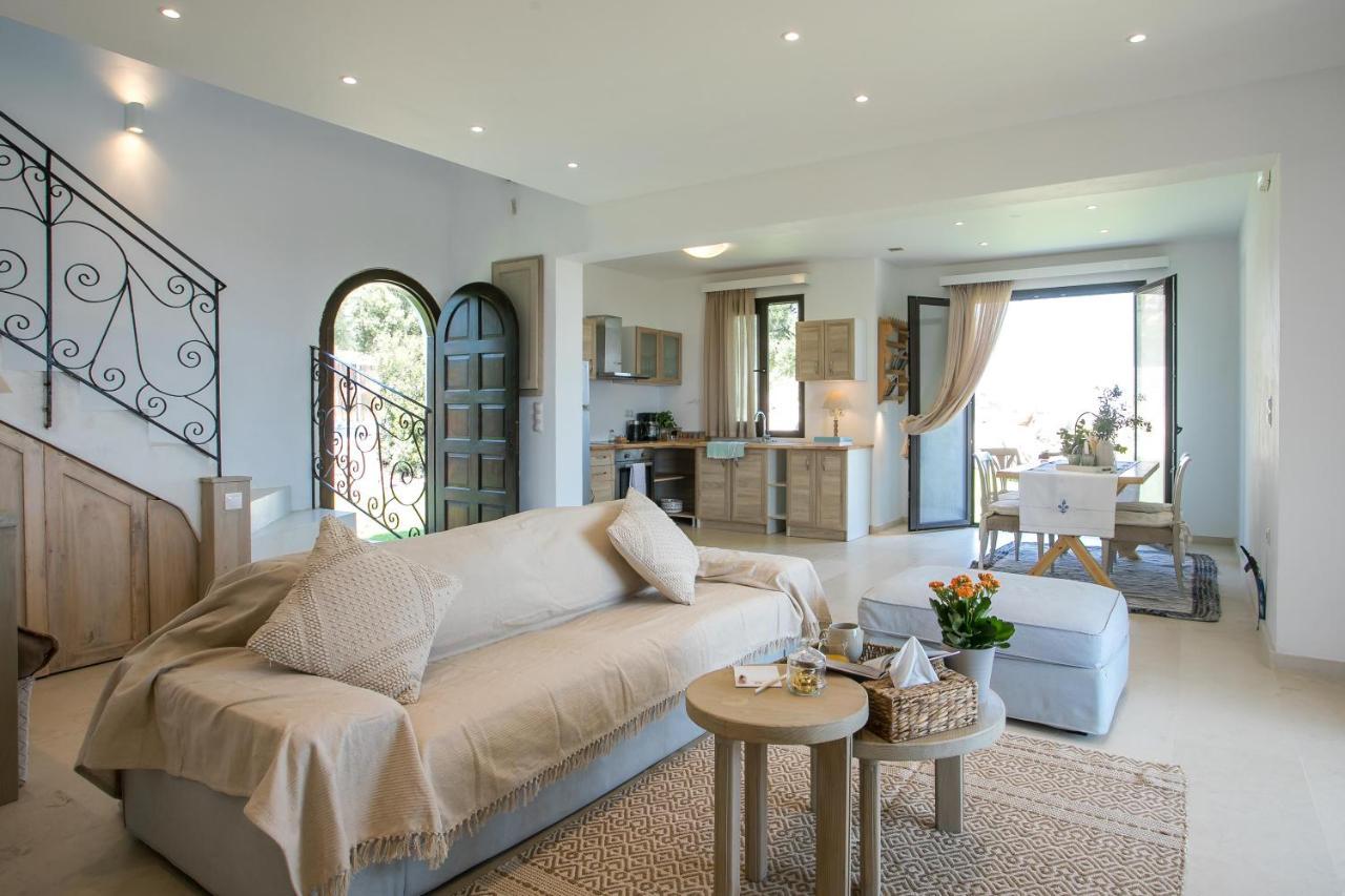 Villa Emarmene Agrotouristic In Rhodes Nature *