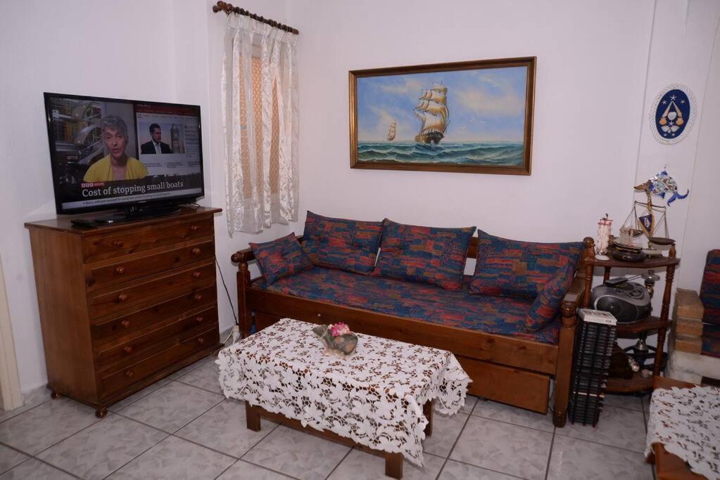 Apartment Unique & Cozy Seaview Apartment. Loutraki (Corinthia)