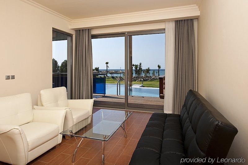 Resort Aegean Breeze 5*