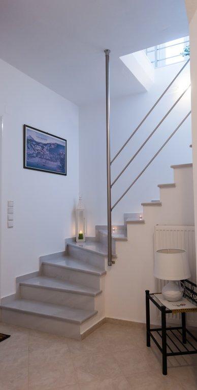 Diogenis Villa Maroulas
