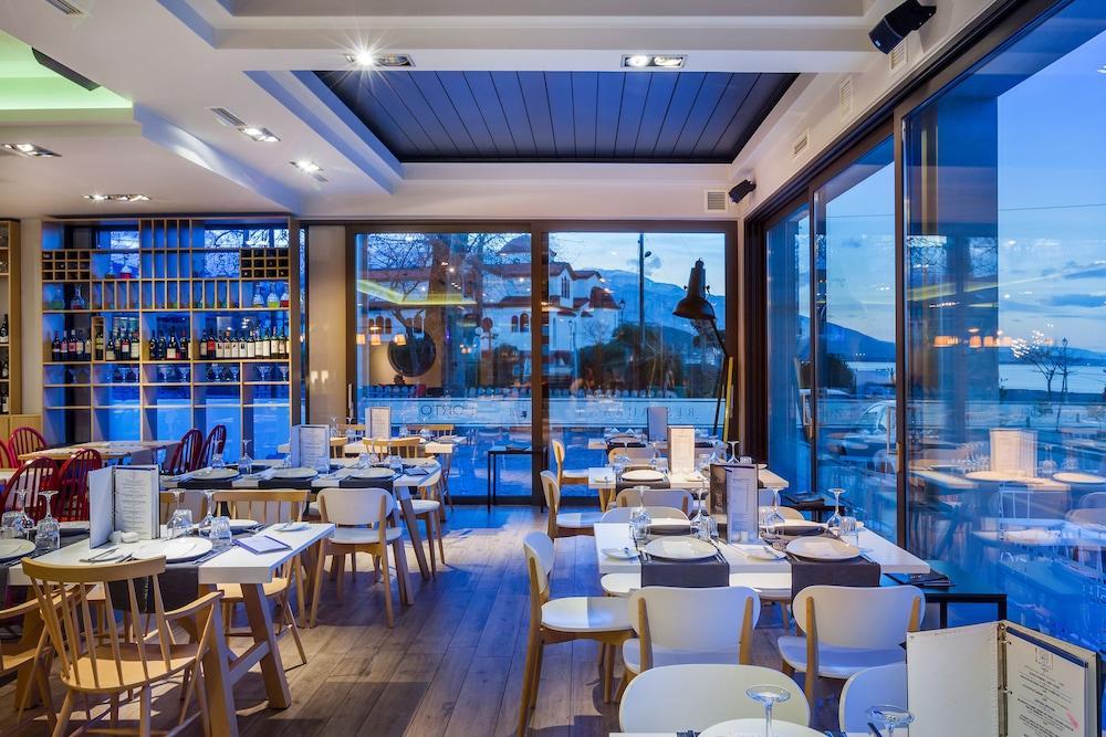 Porto Marine Hotel
