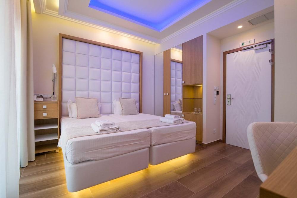 Porto Marine Hotel
