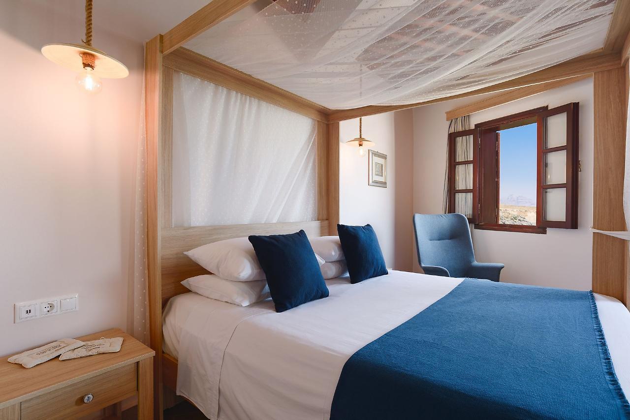 Aparthotel Thea And 2*