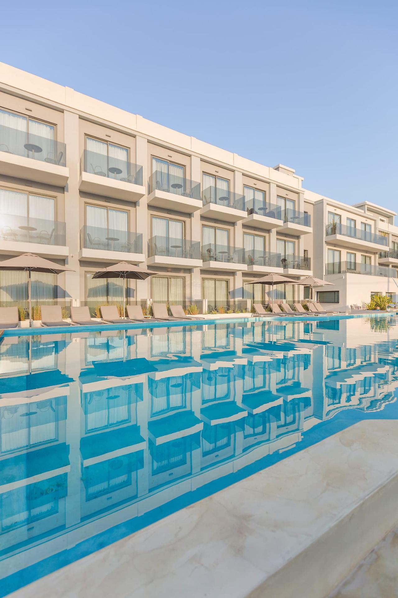 Samian Mare Hotel, & Karlovassi