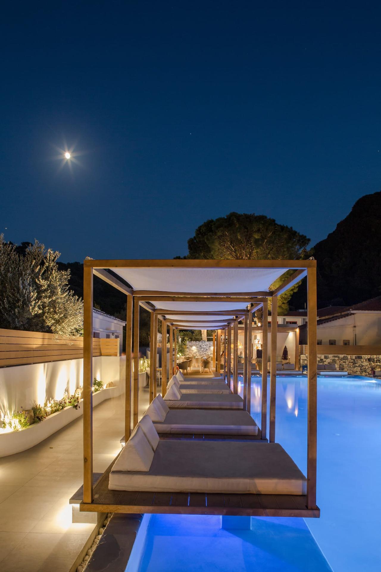 Samian Mare Hotel, & Hotel Karlovassi