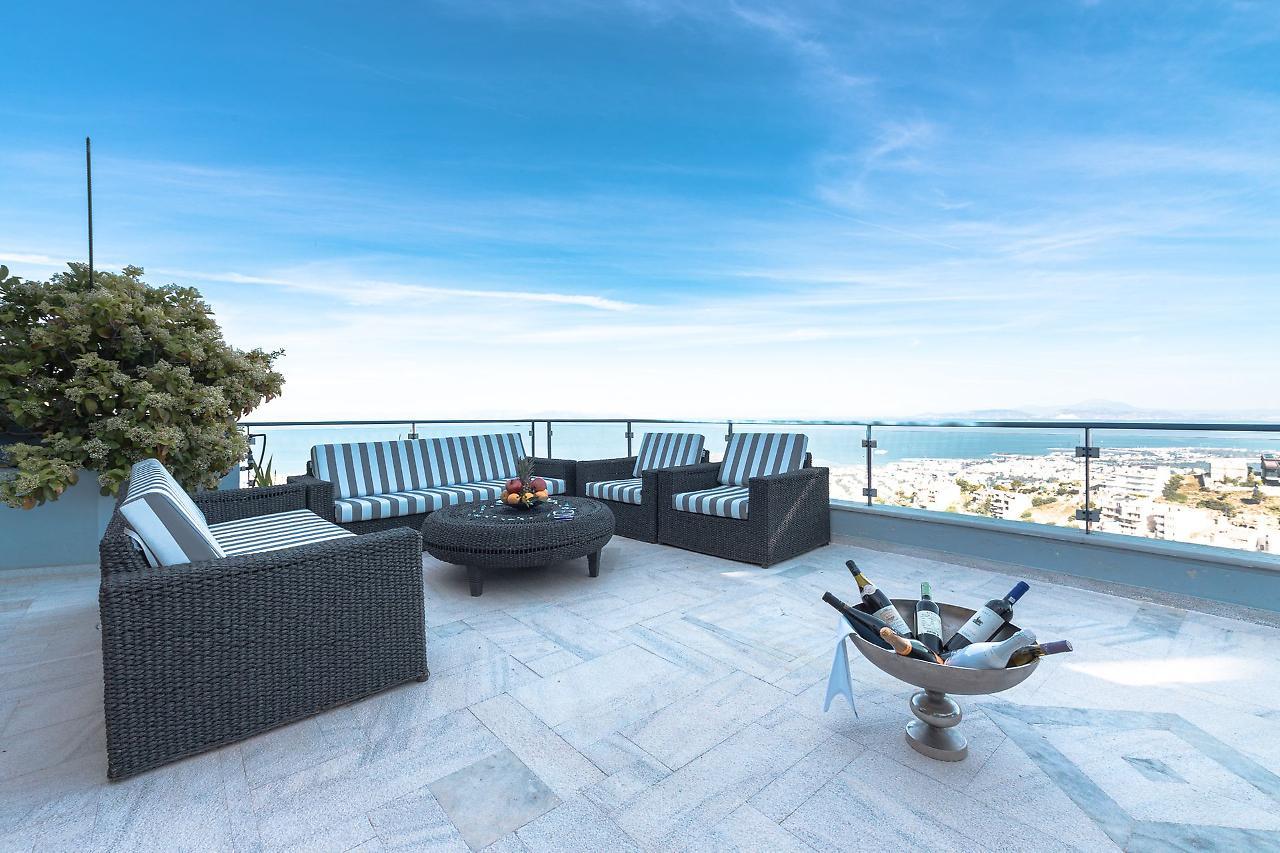 Azure Villa