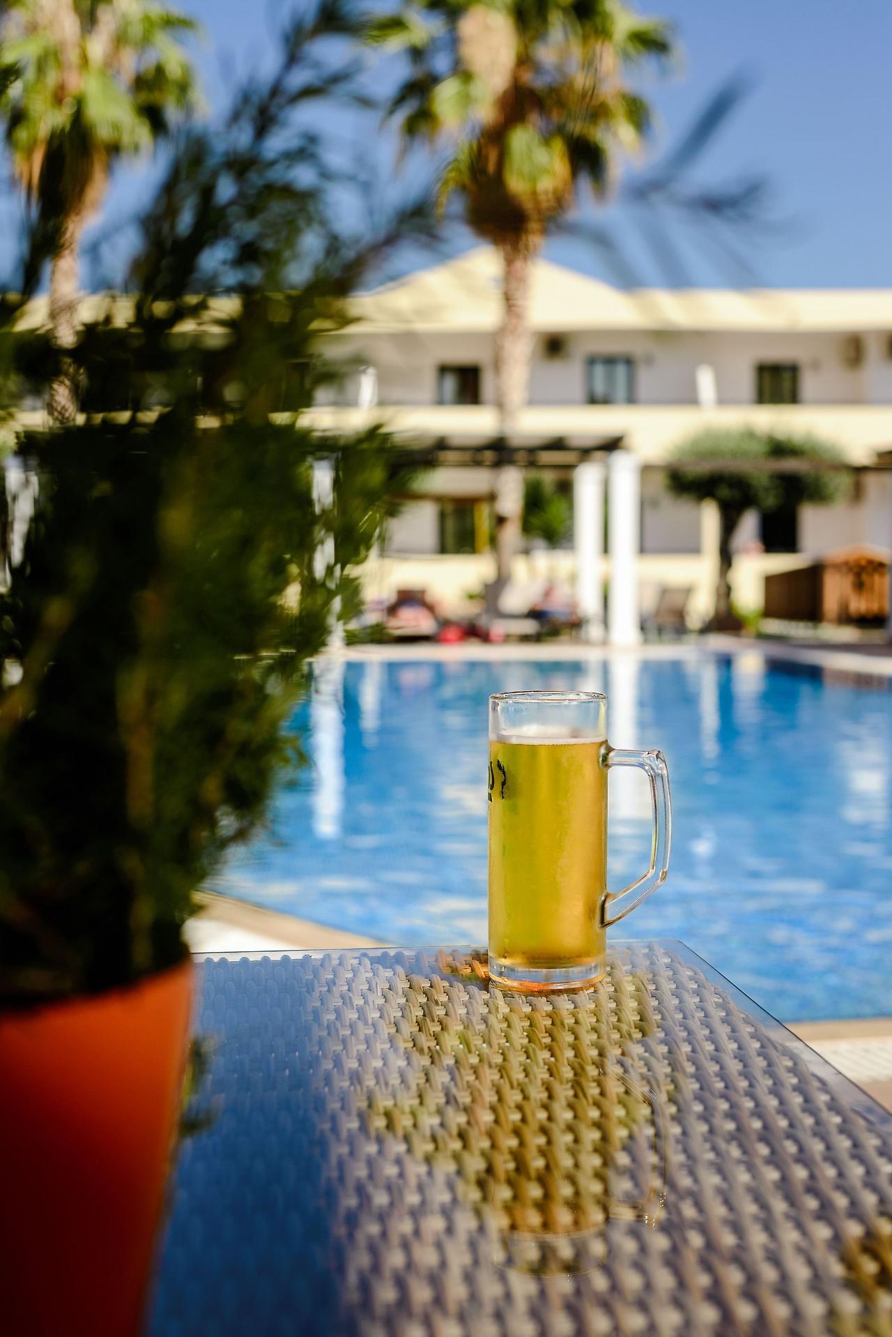 Aparthotel Pefkos Village 3*