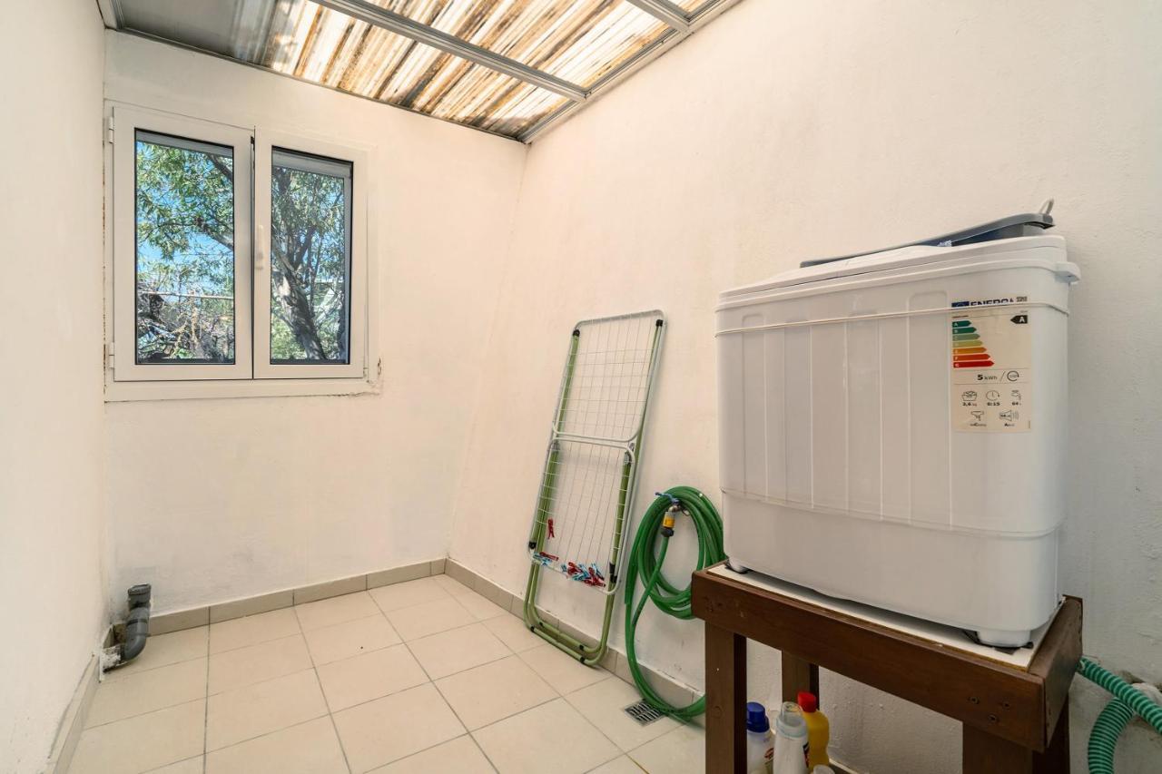 Apartment Platanos *