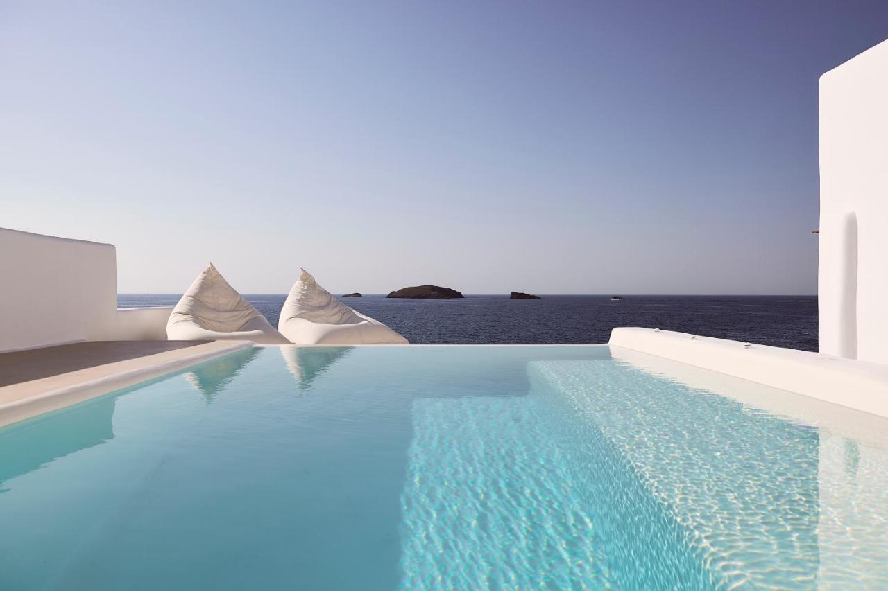 Infinity Milos * Pachaina