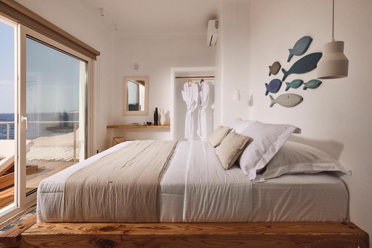 Villa Infinity Milos Pachaina