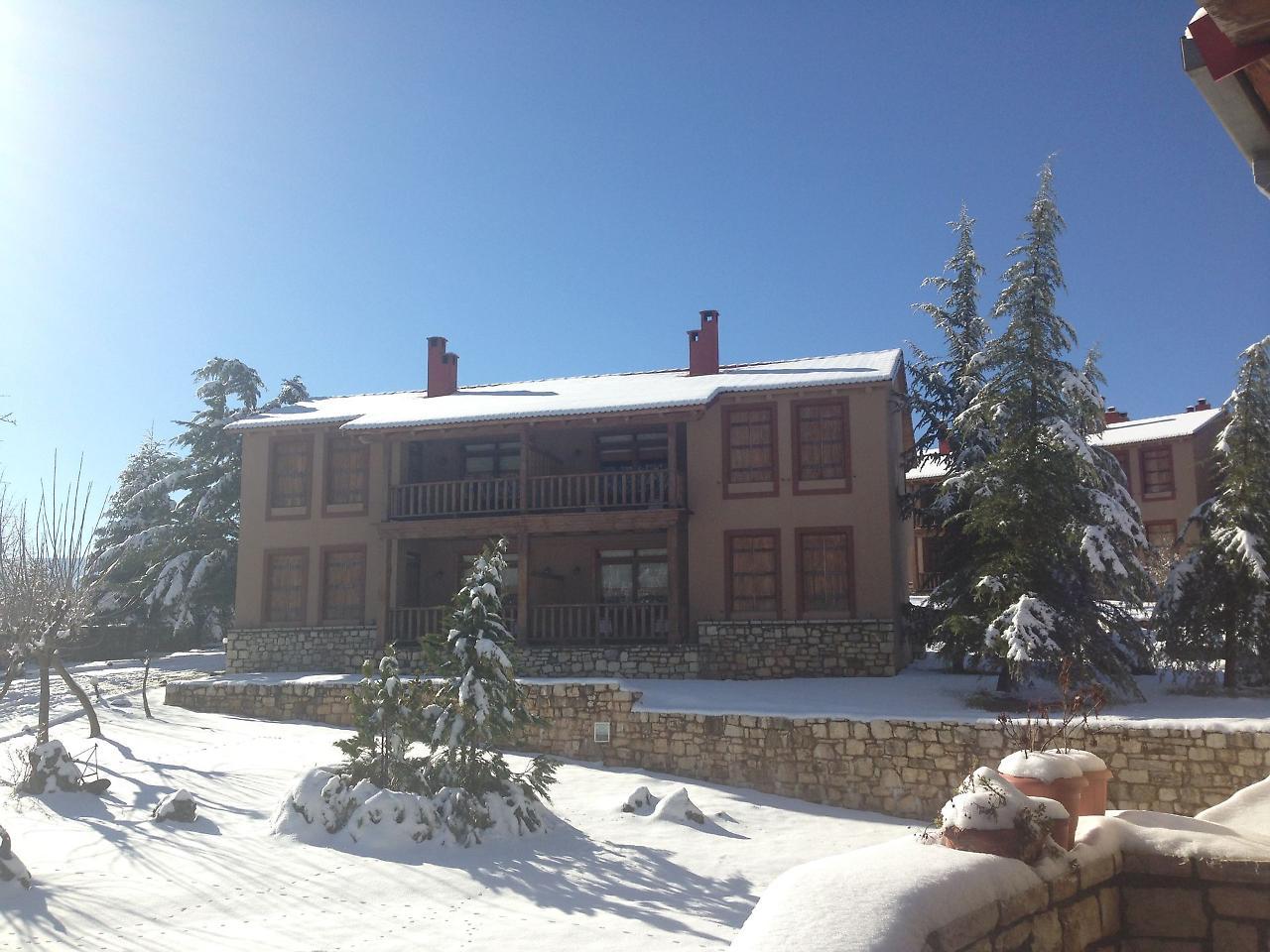 Aparthotel House 3*